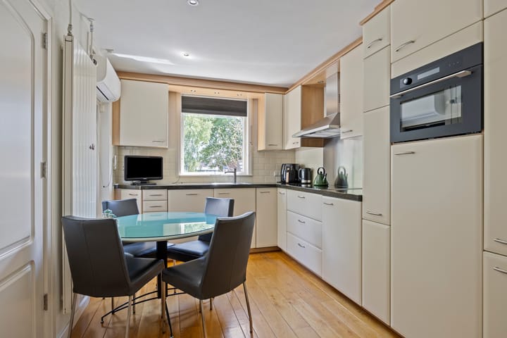 Photo 31 of Oranjelaan 2