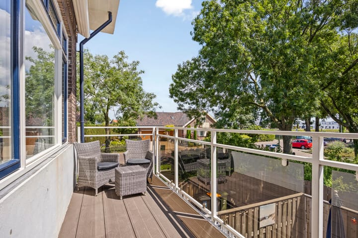 Photo 36 of Oranjelaan 2