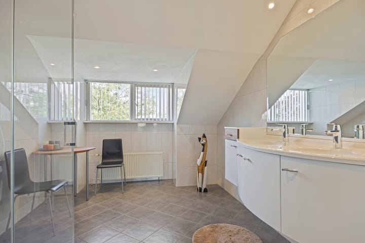 Photo 44 of Oranjelaan 2