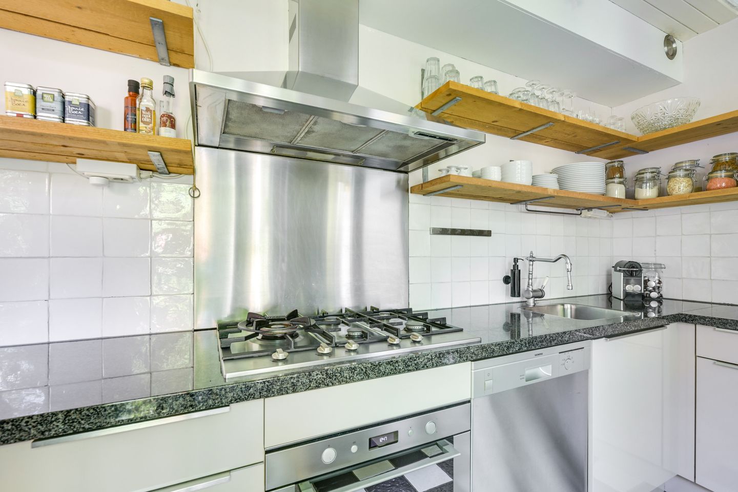 Foto 25 van Zwaluw 52