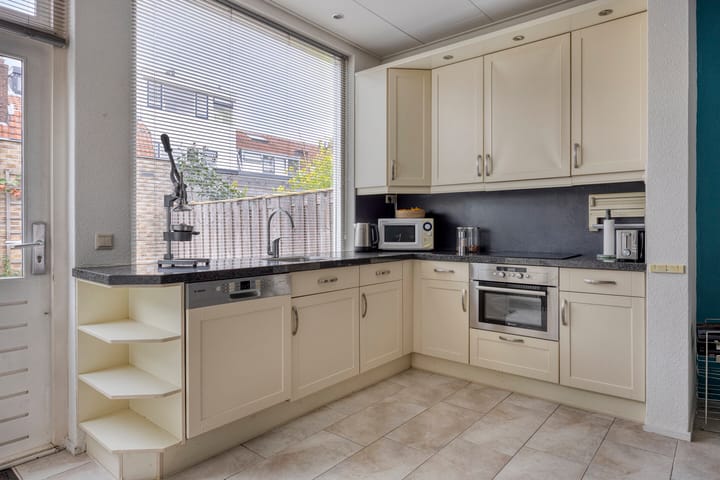 Foto 12 van Mosstraat 29