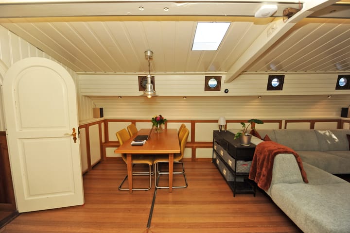 Foto 21 van Vijfde Uitgang 1-D