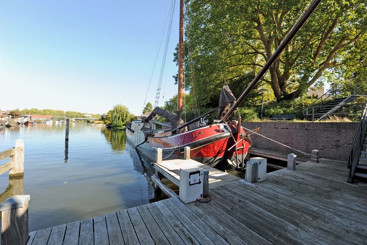 Foto 33 van Vijfde Uitgang 1-D