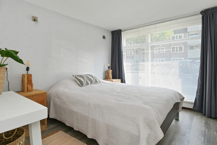 Foto 4 van P Czn Hooftlaan 4-B