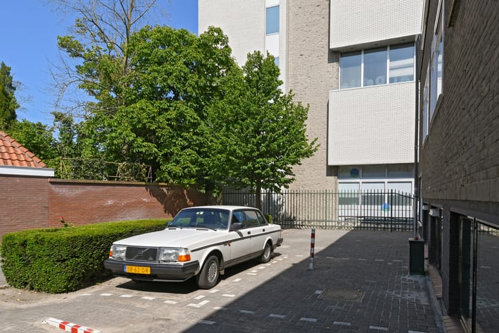 Foto 20 van P Czn Hooftlaan 4-B