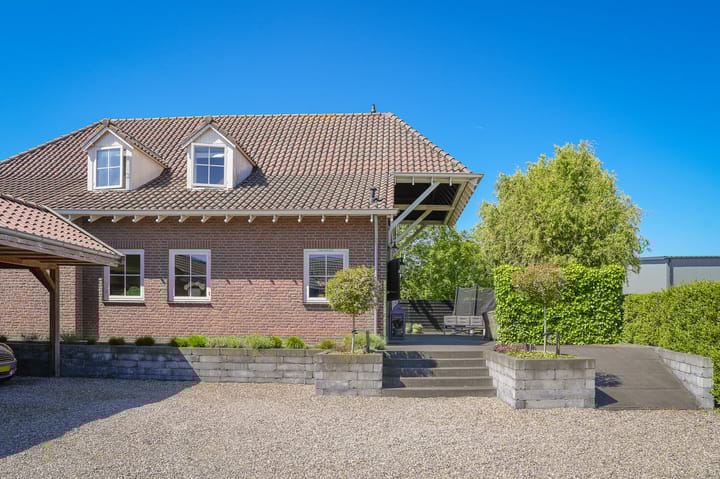 Photo 31 of Brouwersstraat 38