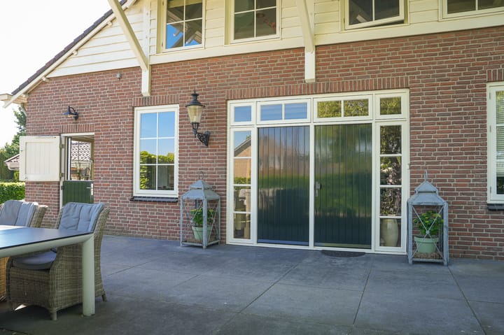 Photo 35 of Brouwersstraat 38