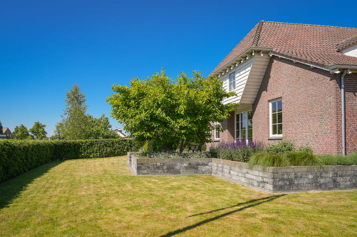 Photo 39 of Brouwersstraat 38