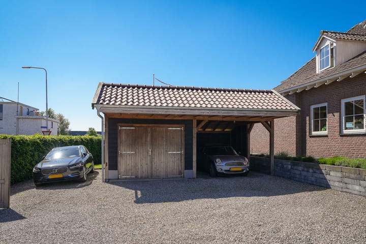 Photo 41 of Brouwersstraat 38