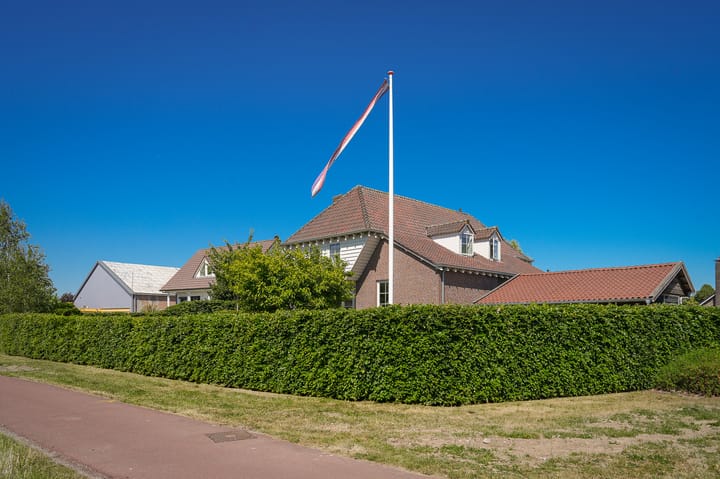 Photo 46 of Brouwersstraat 38