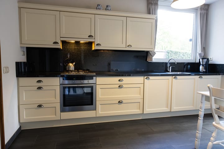 Foto 3 van De Lerodestraat 12