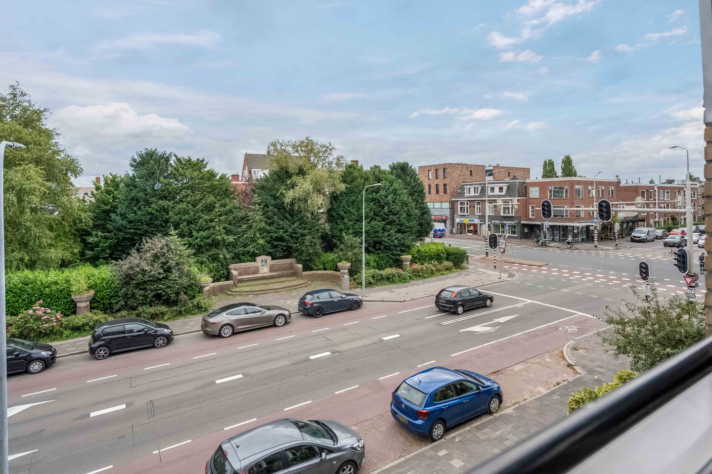 Foto 4 van Helper Brink 8-D