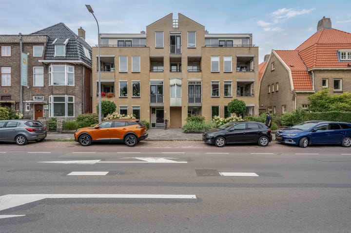 Foto 6 van Helper Brink 8-D