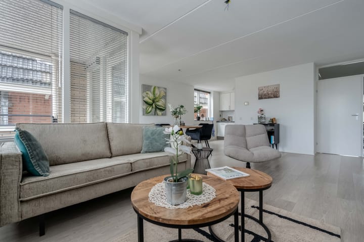 Foto 17 van Helper Brink 8-D