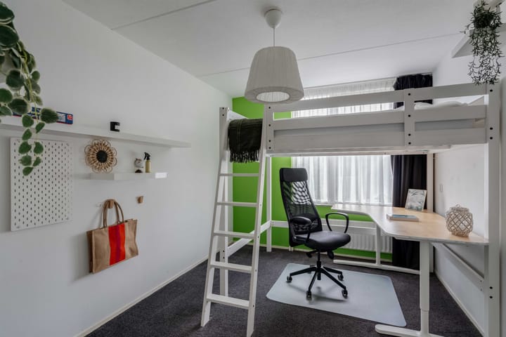 Foto 31 van Helper Brink 8-D