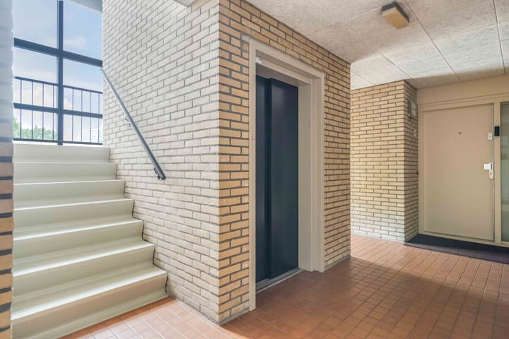 Foto 12 van Helper Brink 8-D