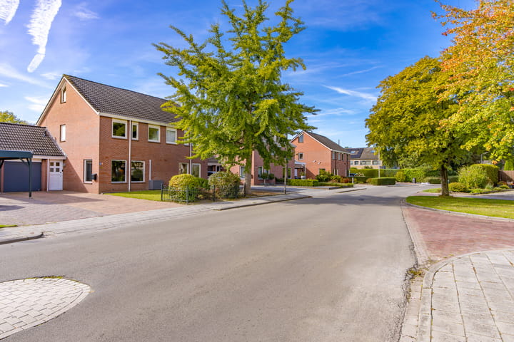 Foto 9 van Lijsterhof 12