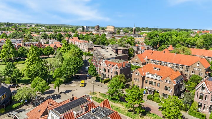 Photo 6 of Nassaulaan 32