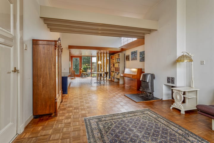 Photo 12 of Nassaulaan 32