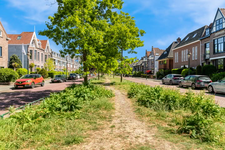 Photo 45 of Nassaulaan 32