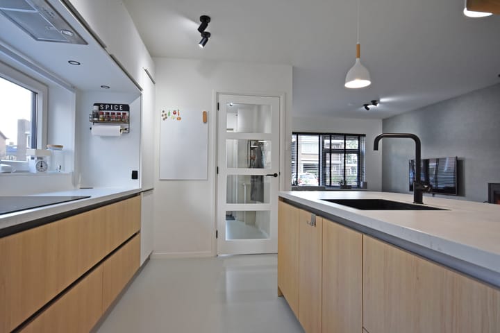 Photo 26 of Anthony Fokkerstraat 46