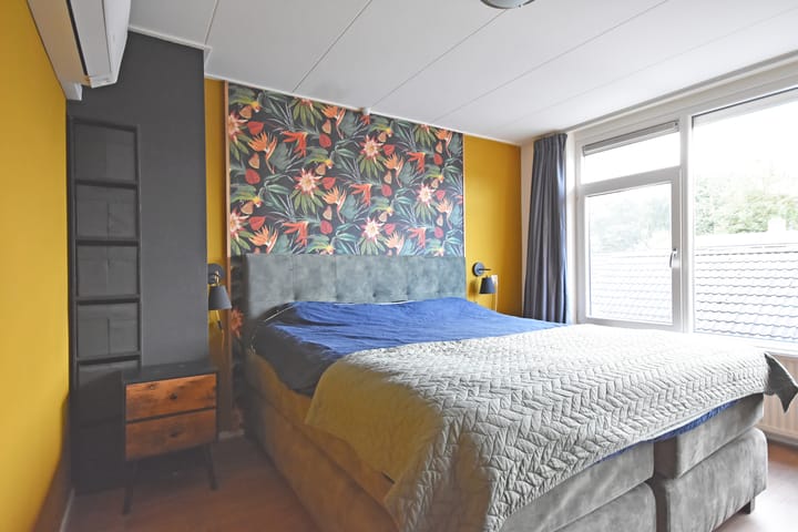 Photo 35 of Anthony Fokkerstraat 46