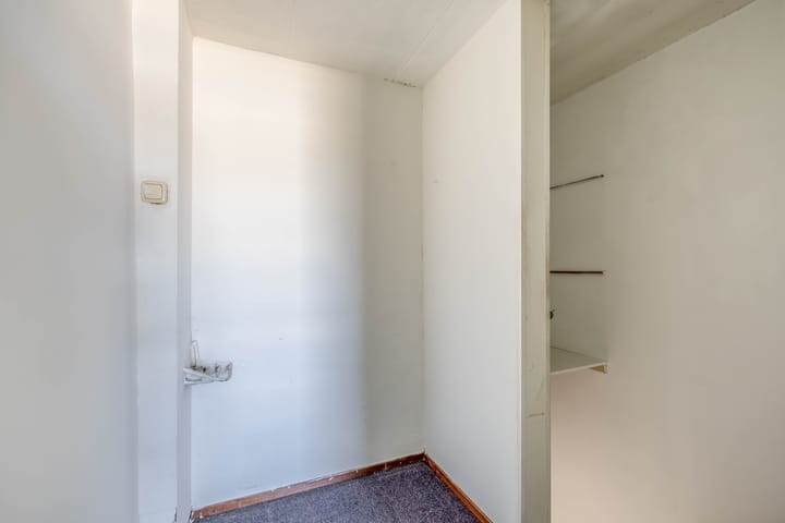 Foto 23 van Delftsestraatweg 246