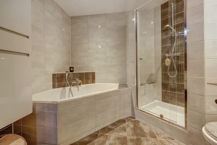 Foto 15 van Haarstraat 3