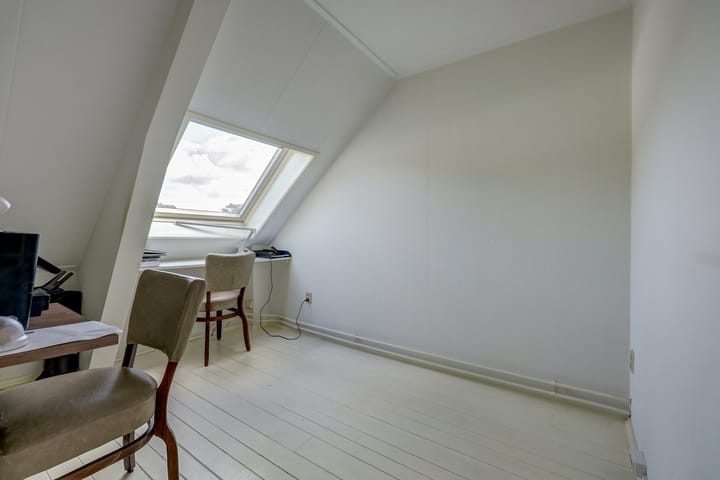 Foto 28 van Haarstraat 3