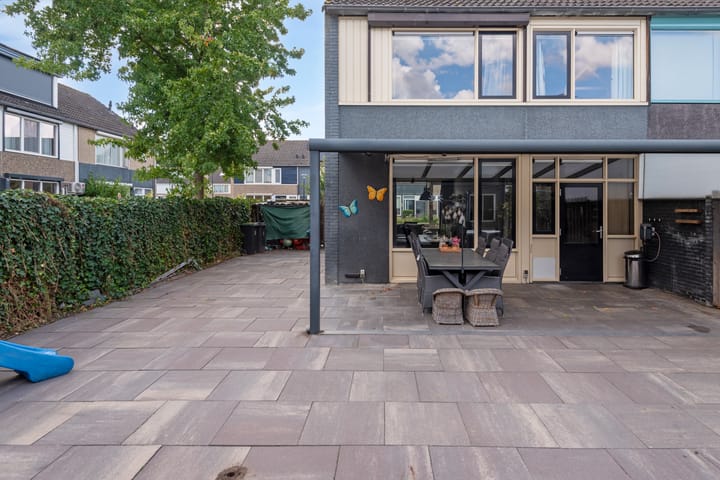 Foto 38 van Orlando di Lassostraat 30