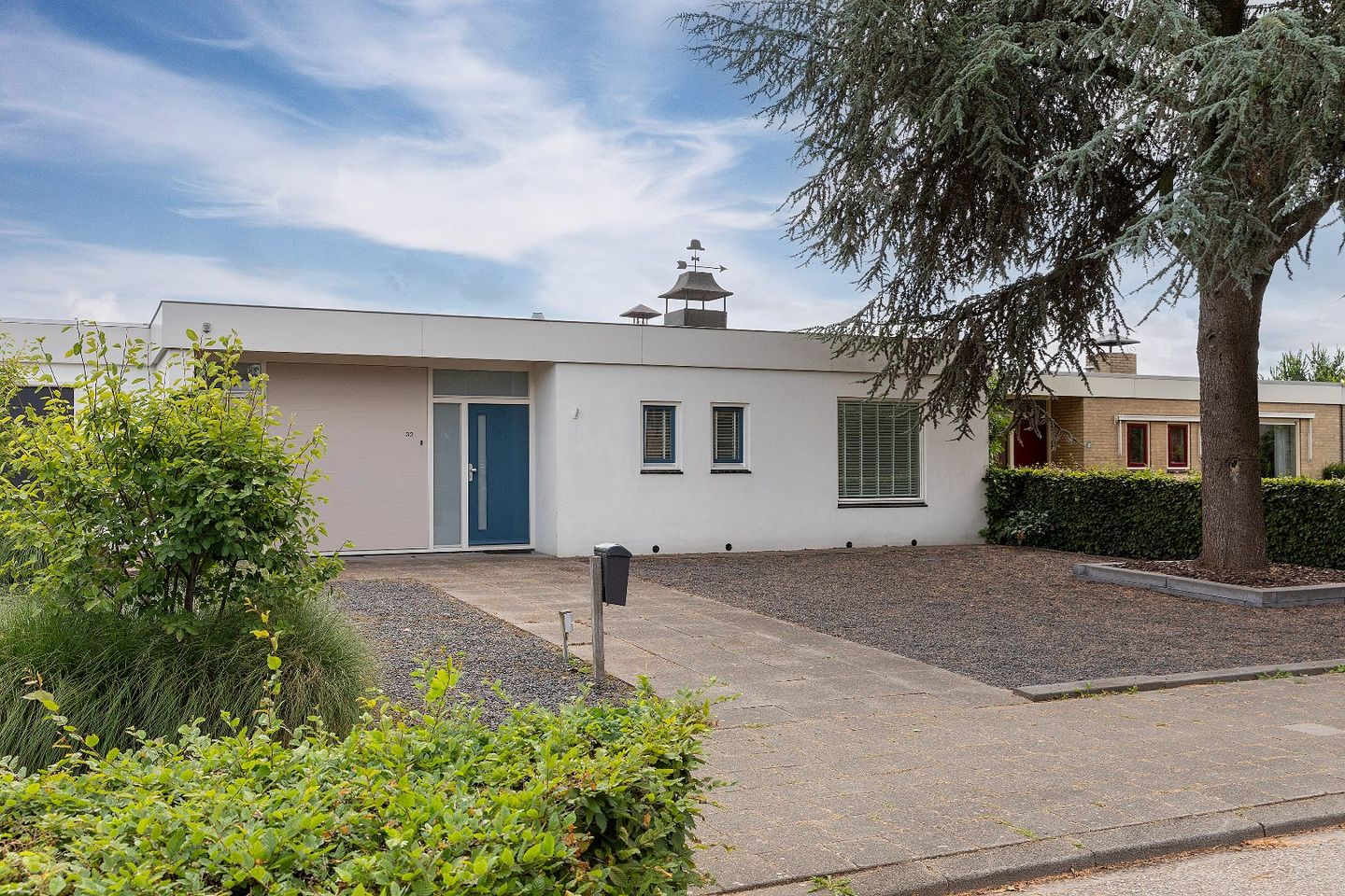 Photo 4 of Burgemeester H Houtkoperlaan 32