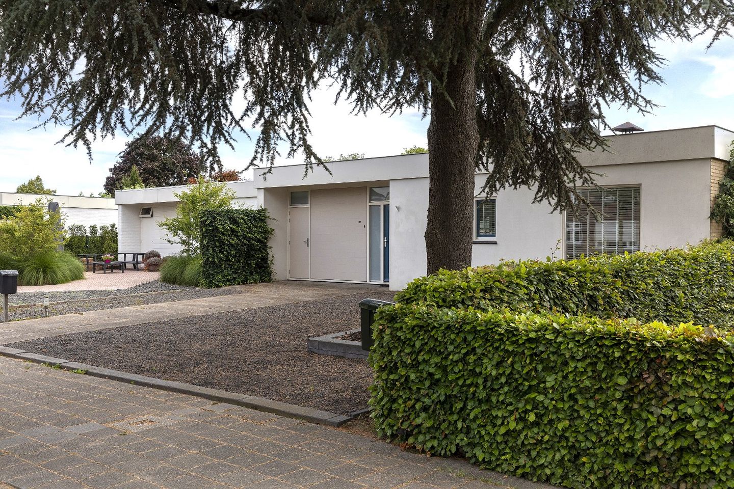 Photo 5 of Burgemeester H Houtkoperlaan 32