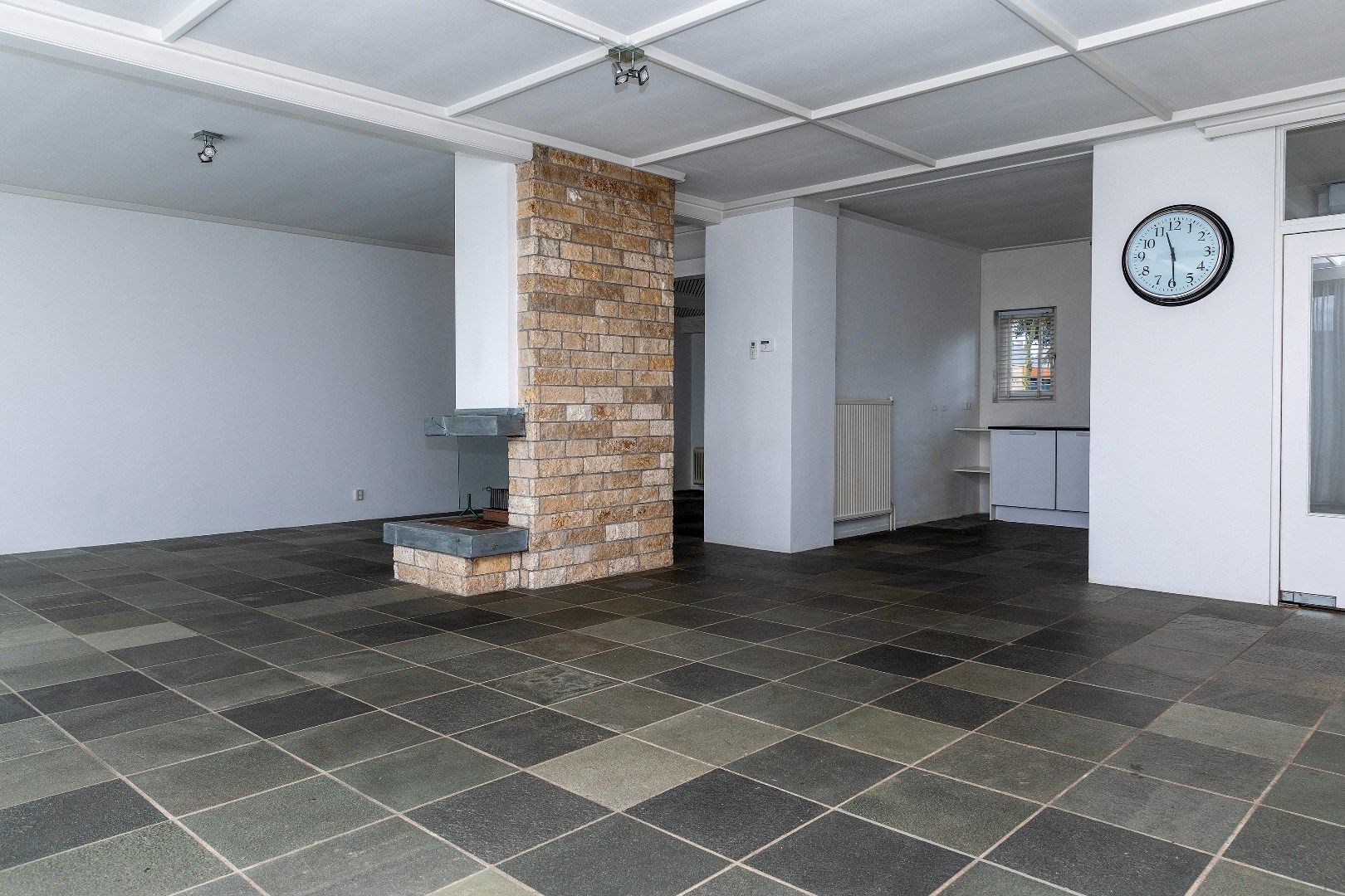 Photo 12 of Burgemeester H Houtkoperlaan 32