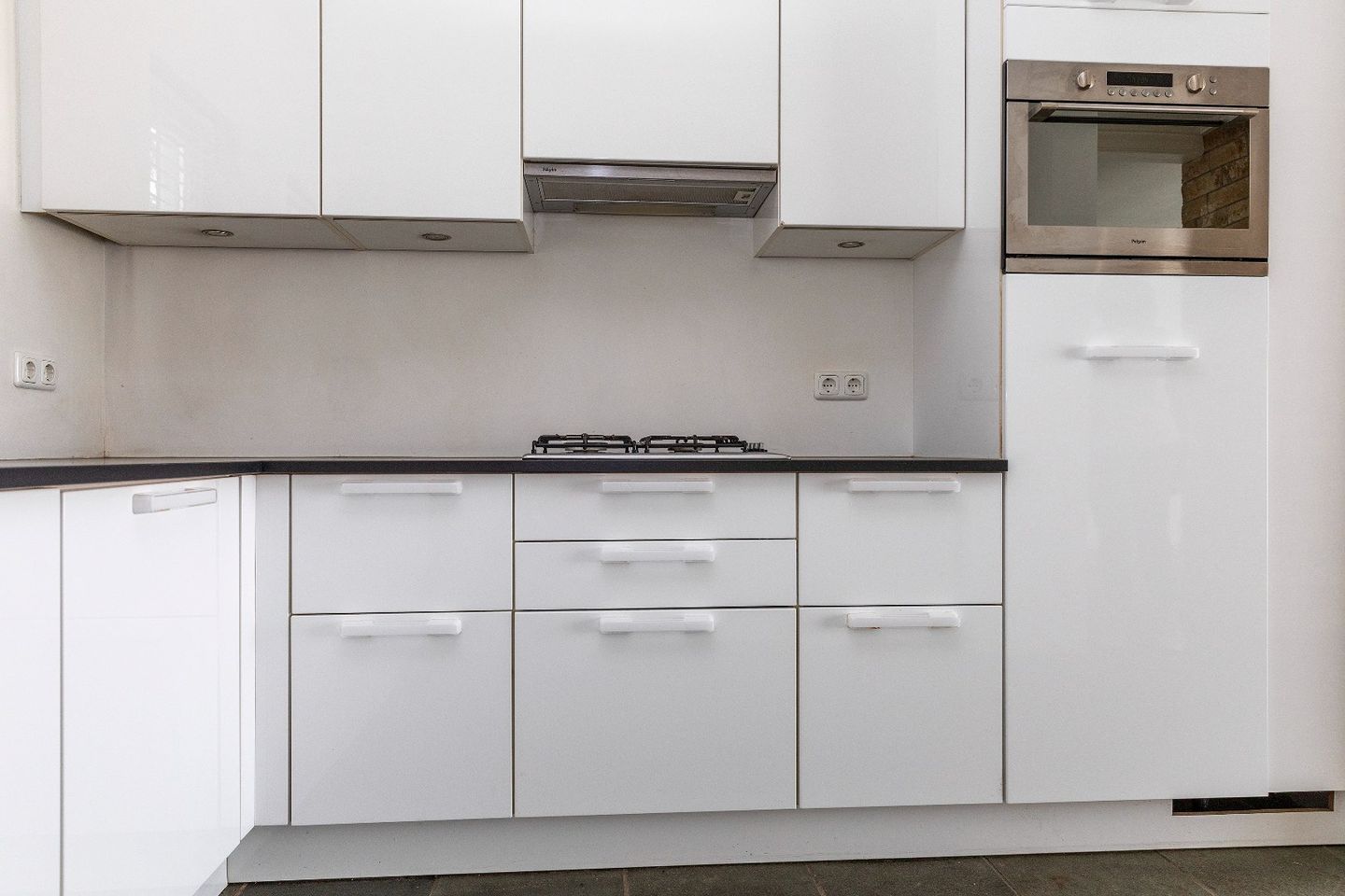 Photo 14 of Burgemeester H Houtkoperlaan 32