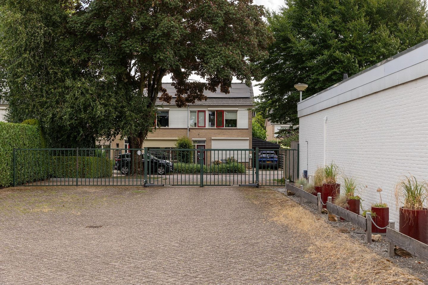 Photo 34 of Burgemeester H Houtkoperlaan 32