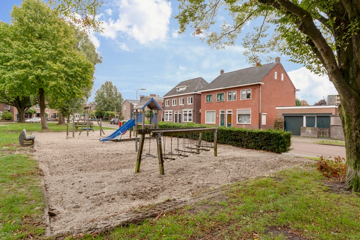 Foto 45 van Irisstraat 22