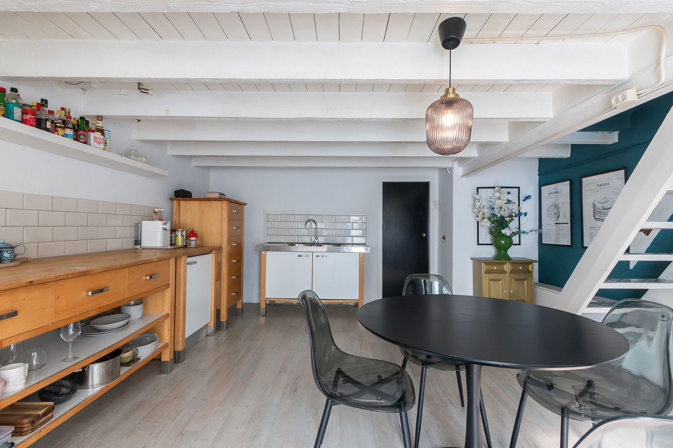 Foto 27 van Floresstraat 22