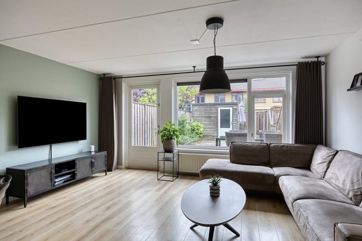 Photo 6 of Jan Steenstraat 47