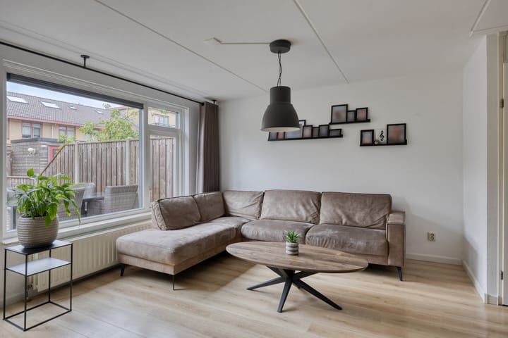 Photo 8 of Jan Steenstraat 47