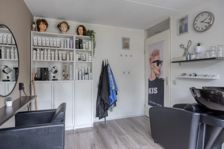 Photo 23 of Jan Steenstraat 47