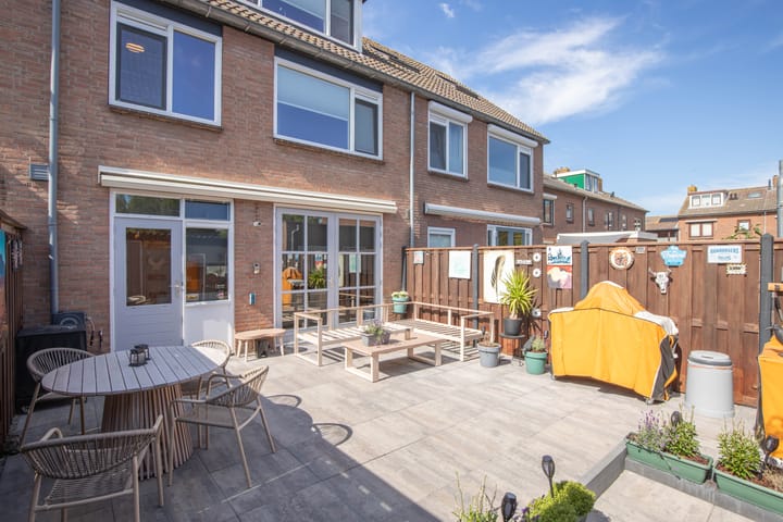 Photo 16 of Pastoor Görtzstraat 9