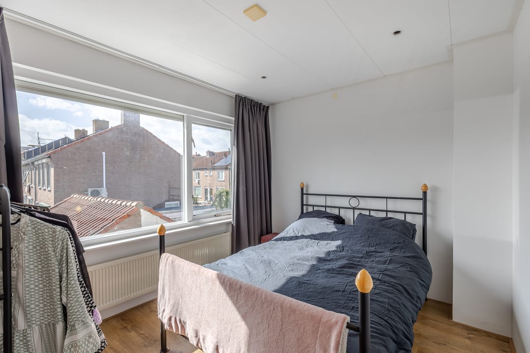 Photo 17 of Troelstrastraat 60