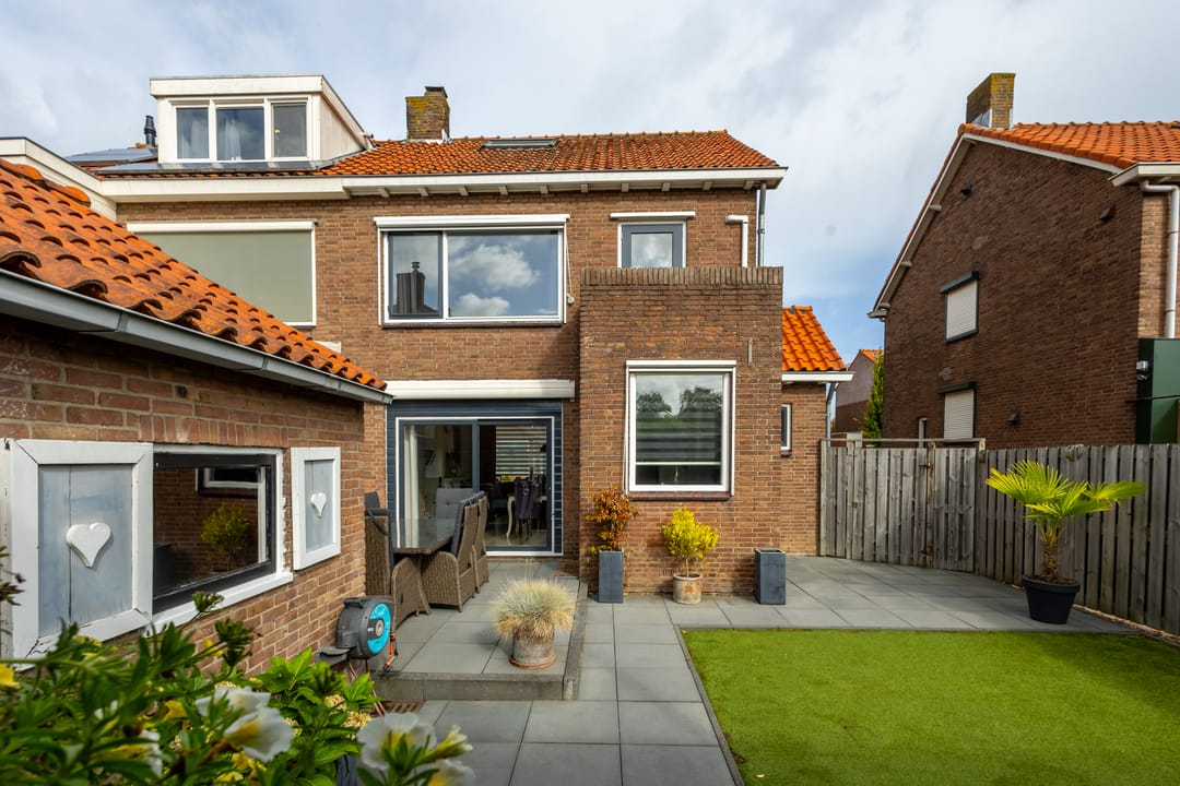 Photo 28 of Troelstrastraat 60