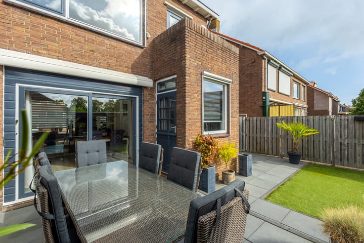 Foto 29 van Troelstrastraat 60