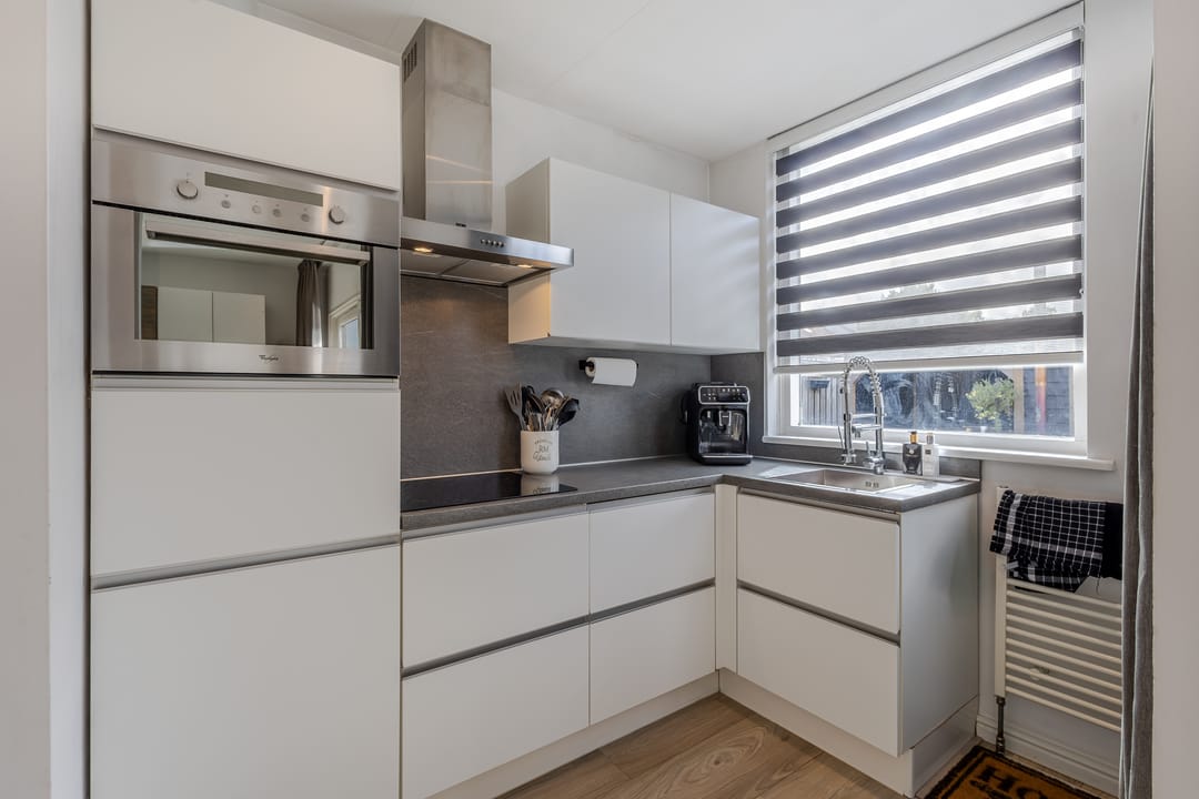 Photo 11 of Troelstrastraat 60