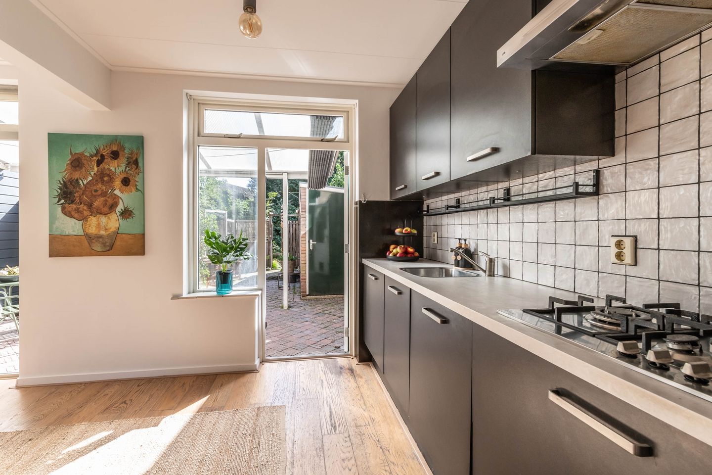 Photo 14 of Voorburgstraat 8