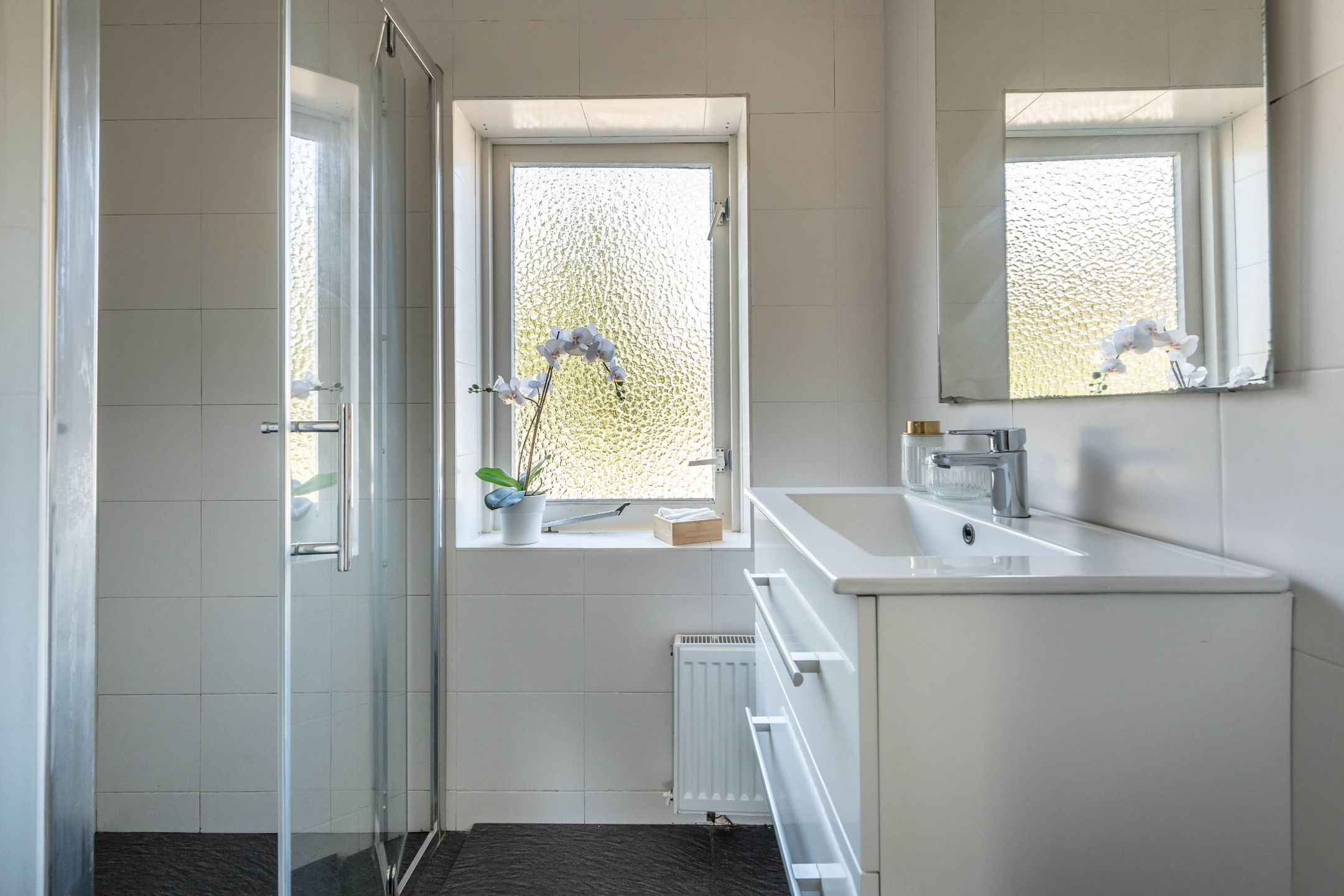 Photo 36 of Voorburgstraat 8