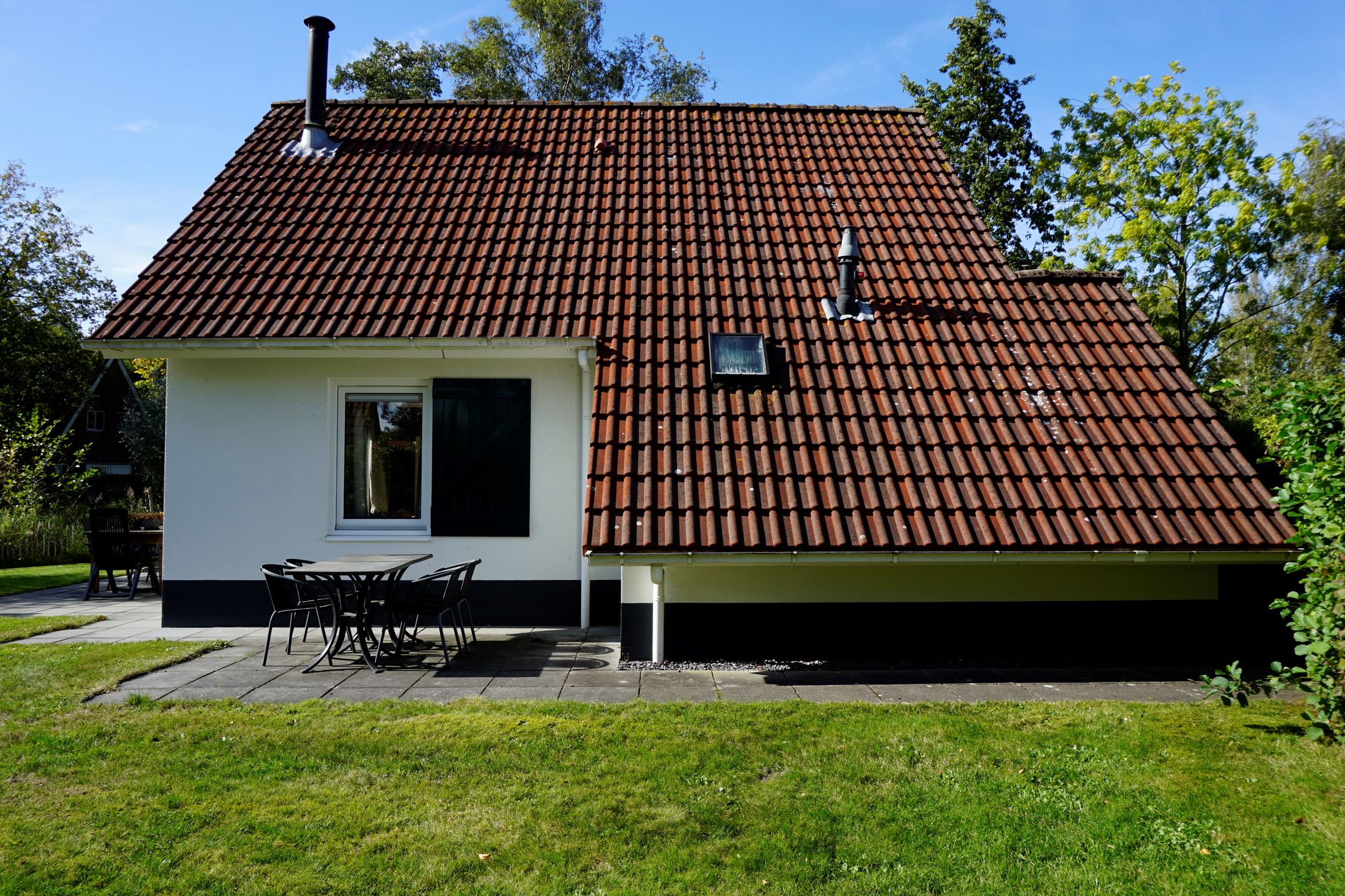 2-bedroom freehold villa in Sint Nicolaasga — photo 4 of 5