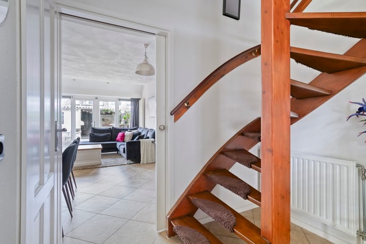 Foto 8 van Saturnus 74