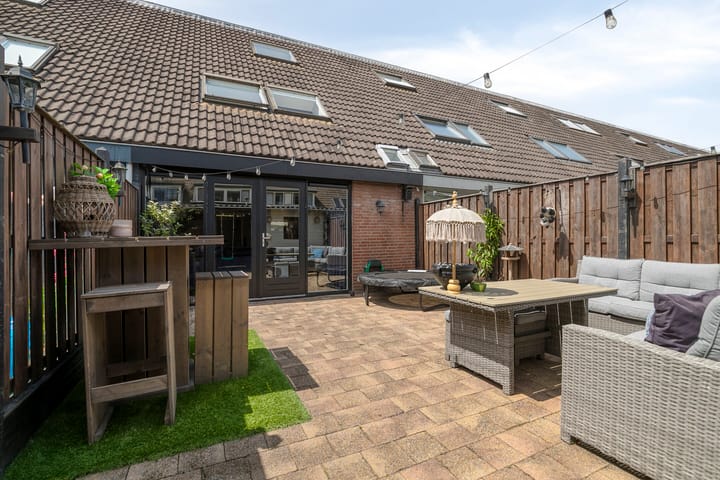 Foto 15 van Saturnus 74